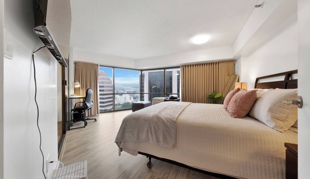 Bishop Suites @ Executive Centre, #3903, Mountain View Suite w/Full Kitchen