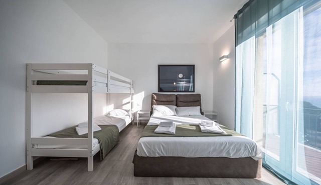 [Blue Panorama] Beach 7 min Terrace WiFi in Celle Ligure