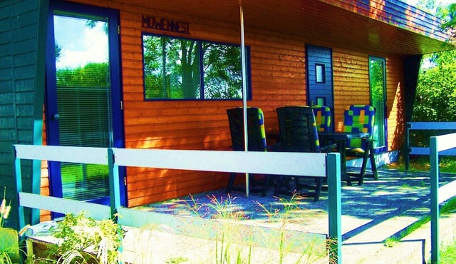 Bungalow near the lake in Verchen, a few minutes away from the beach in Verchen