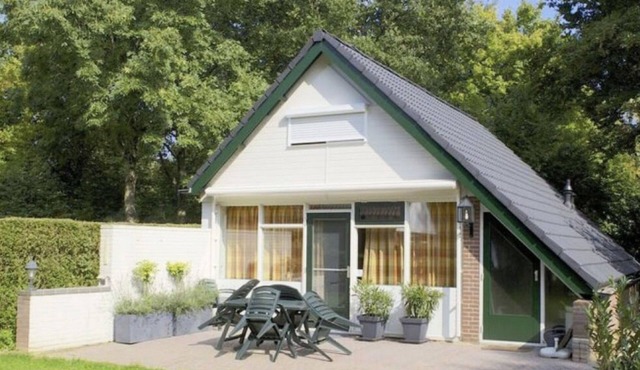 Bungalowpark Simpelveld - Delta 138 by Interhome in Simpelveld