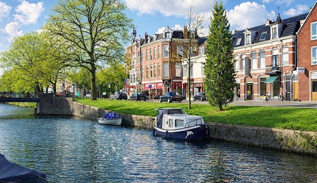 Canal House Haarlem in Haarlem