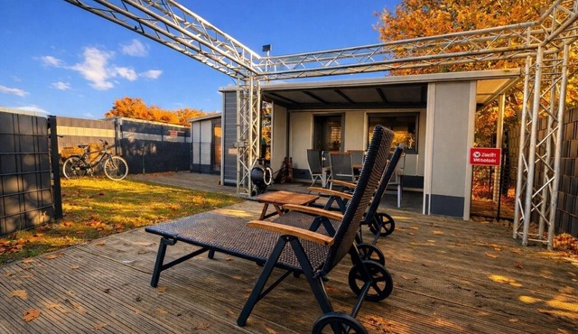 Caravan for 5 guests with 50m² in Lensterstrand (311370) in Lensterstrand