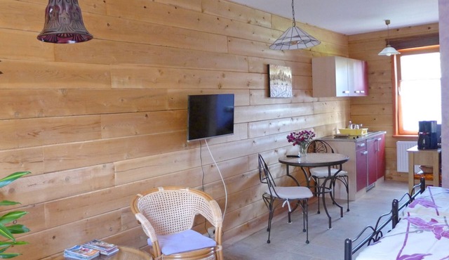 Cedar log cabin ZBZ Anna - Guesthouses Eva-Maria and Reinhard Köhler in Hinrichshagen