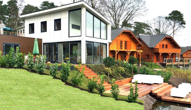 Chalet with 4 bedrooms and 2 bathrooms in Brunssum