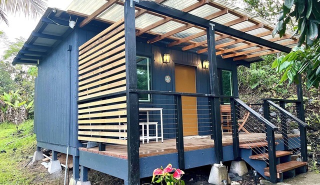 Charming cabin in Pāhoa for a peaceful getaway