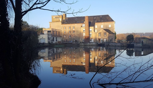 Charming loft in a mill on the banks of the Loir in MARBOUE