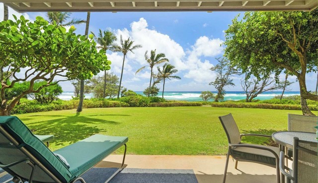 Cheery Condo Steps from the Surf - Kaha Lani 127