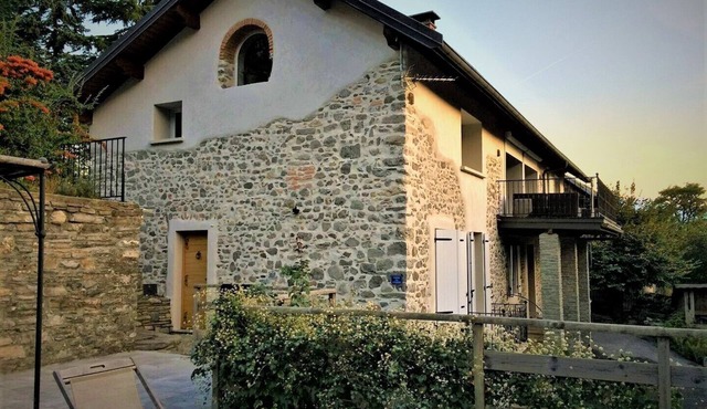 Comfortable gite for couples in Saint-Pierre-d'Albigny