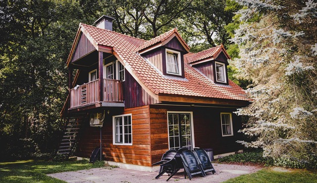 Complete and comfortable apartment near forest and dunes in Soest