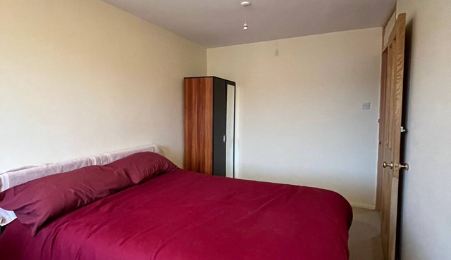 Cosy 4-Bedroom Stay