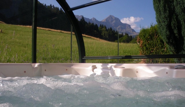 Country house in mountain leant on "Bauges" natural park in Marthod