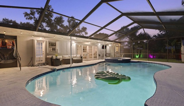 Crystal Palms | Pool, Hot Tub, Game Room in Clearwater
