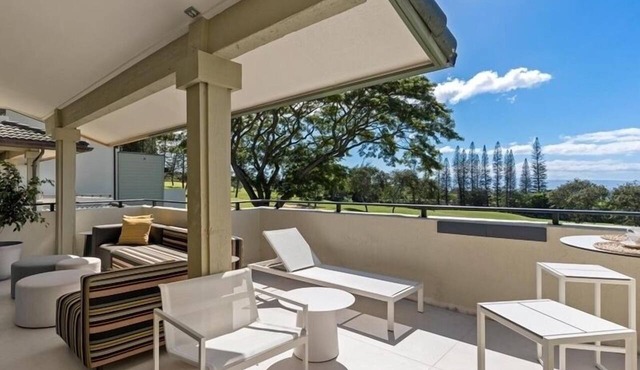 Designer Kapalua Golf Villa, Ocean & Golf Views, WALK to Kapalua Bay, 3BR/4BA