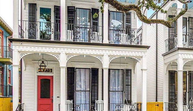 Elegant Mid City Luxurious Home On Streetcar Line Free Parking in New Orleans