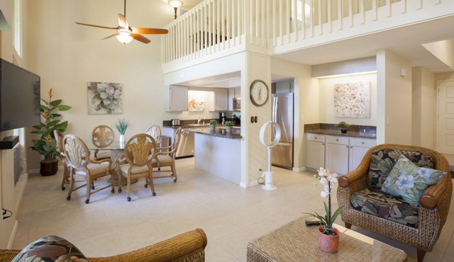 Elegant Princeville Townhouse! Walk To Beach! - Free WiFi