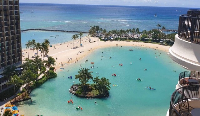 Elevate Your Hawaiian Getaway at Lagoon Tower by Hilton – 2 Bedroom Ocean View