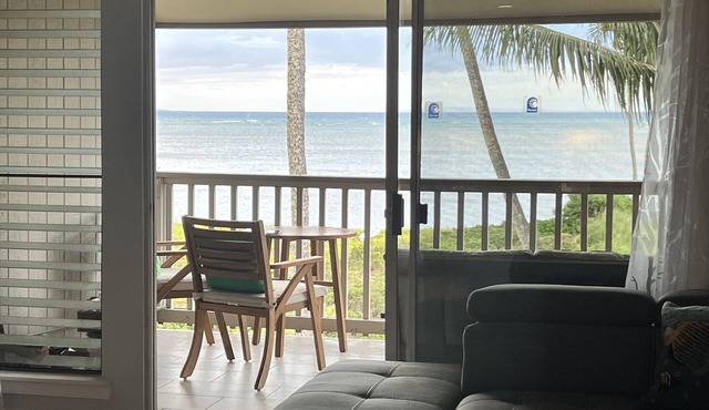 Experience Old Hawaii at its best Molokai Wavecrest Resort with Ocean view