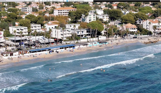 F3 beachfront, beach, air conditioning, wifi, parking in La Ciotat