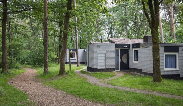 Ground floor bungalow near the Kootwijkerzand. in Kootwijk