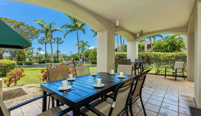 Ground Floor Wailea Condo with Private Lanai Near Beaches
