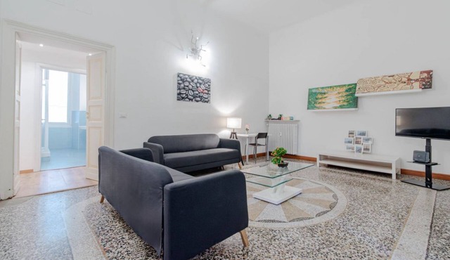 GuestHost - Spacious Flat X4 near Corvetto in Genoa