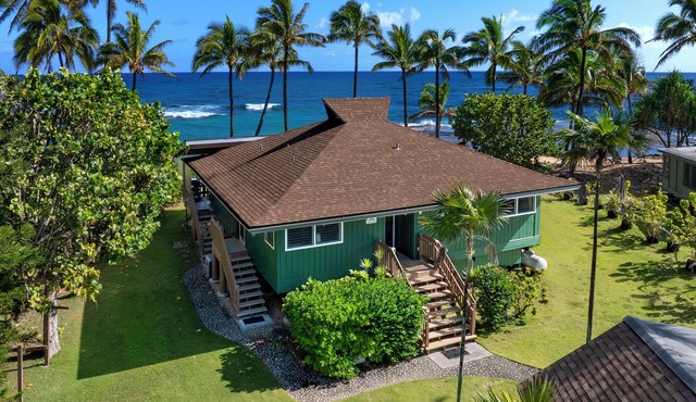 Hale Kahakai, Beautiful Haena Beachfront home!