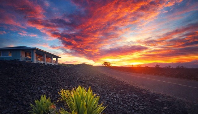 Hale Kainani: Beautiful Ocean, near Volcano, SouthPoint