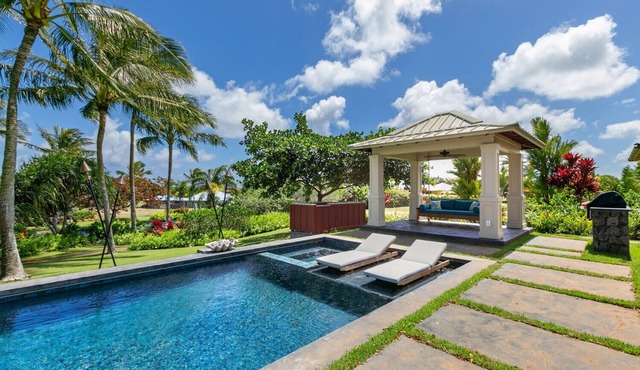 Hale Moa'e by Alekona Kauai: Luxury 5br home with AC, private pool & spa, walk to Shops at Kukuiula
