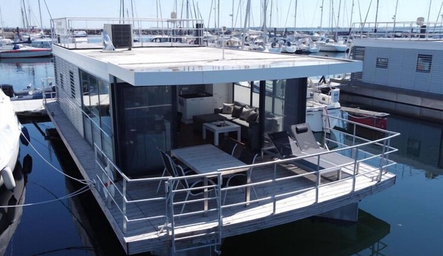Hausboot in Boltenhagen