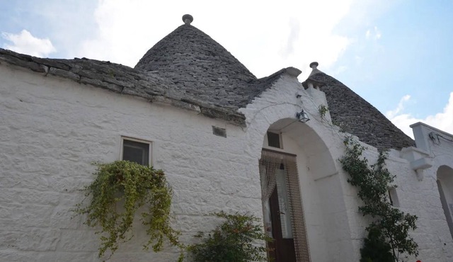 Holiday Home Trullo Zio Cosimo Alberobello with A/C & Wi-Fi