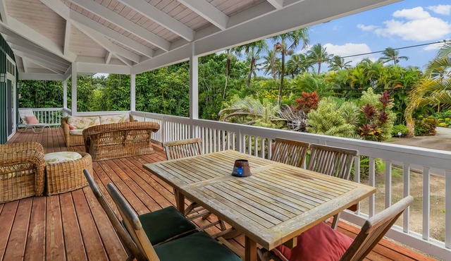 Hosted By Parrish Kauai: Noho Kai at Anini Beach - Classic Hawaiian Beach Cottag