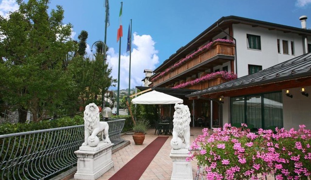 Hotel Centro Benessere Gardel in Arta Terme