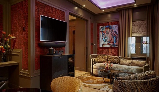 Hotel TwentySeven - Small Luxury Hotels of the World in Amsterdam