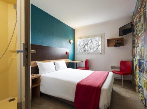hotelF1 Nemours in Nemours