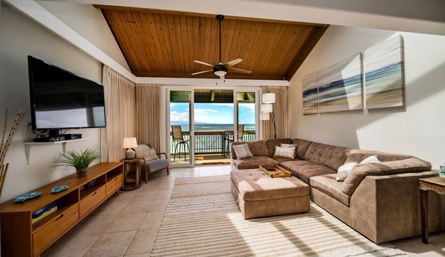 Kahana Outrigger 3B1: Oceanfront Balcony Condo with Breathtaking Ocean Views!