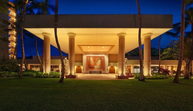 Kauai | Kauai Coastal Stay | Pool & Beach