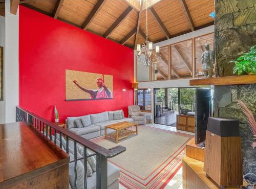 Kona Escape with Pool Expansive Lanai Stunning Sunset Views