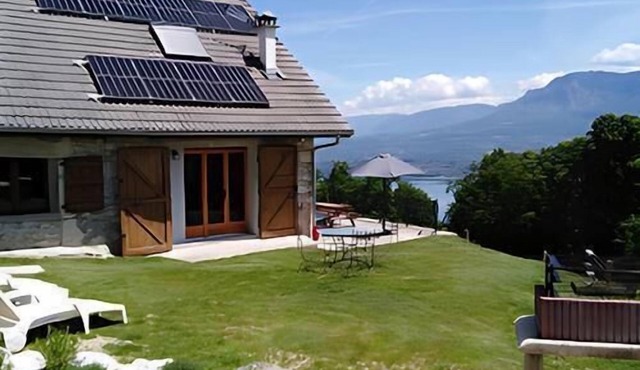 LA BERGERIE DE CLAUDE in LE BOURGET DU LAC