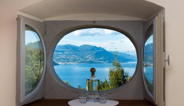 LA MANSARDE in Stresa