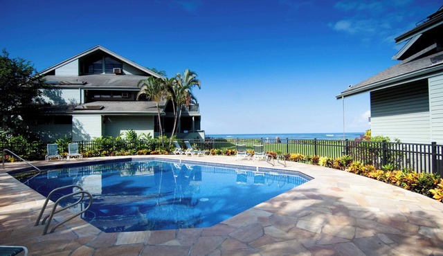 Lahaina 3 Bedroom Condo Sleeps 9