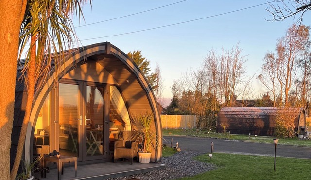 Luxurious Glamping Pod on the Copper Coast with sauna barrel access.