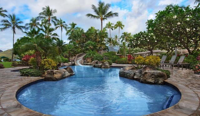 Luxury 2-Bedroom Villa at Marriott's Kauai Oceanfront Beach Resort