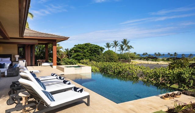 Luxury 5BR Kulanakauhale Estate 3558 at Hualalai – Infinity Pool & Ocean Views