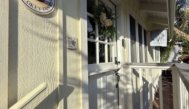 Luxury Beach Cottage in charming Kailua