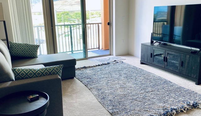 LUXURY FURNISHED HO'OPILI RETREAT POOL ACCESS MODERN FINISHES MOVE-IN READY