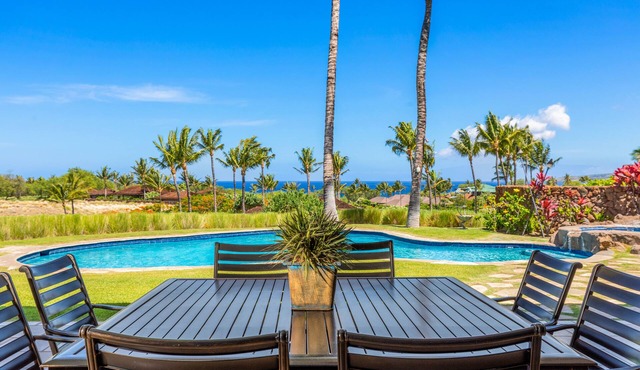 Luxury Townhome with AC Walking Distance to Mauna Kea and Hapuna Beach