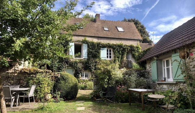 Maison de Charme au Cœur du Vexin in Chérence