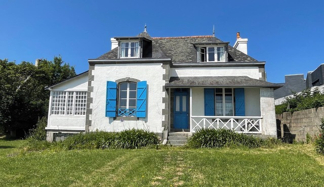 Maison de Famille 6 Personnes en Face de la Plage de Morgat, vue Exceptionnelle in Crozon