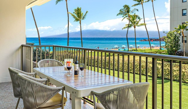 Maui Resort Rentals: The Whaler 212 - Gorgeous Remodel, 1BR/2BA w/Ocean and West Maui Mountain Views!