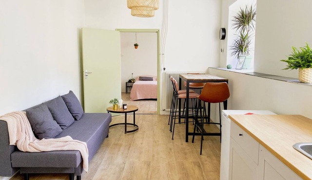 Modern Apartment #2 in Historic Abbey in Cadier en Keer